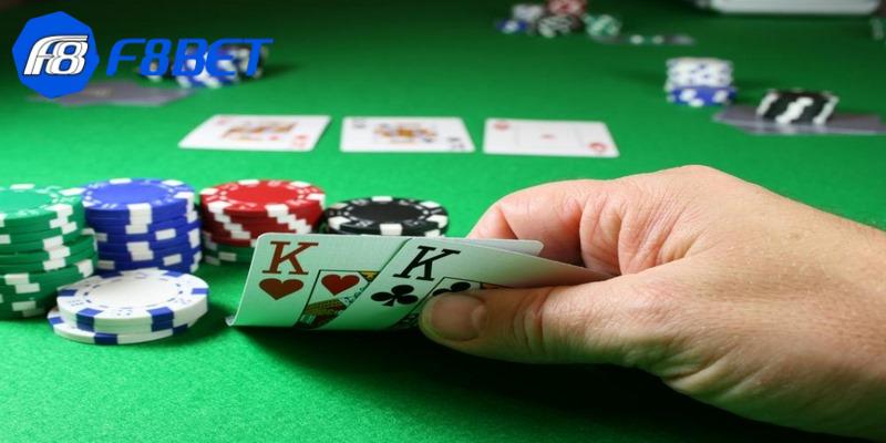 Cần hiểu rõ Baccarat là gì để tự tin chơi bài chiến thắng